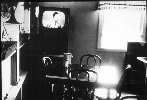 Robert Frank-Hollow lives