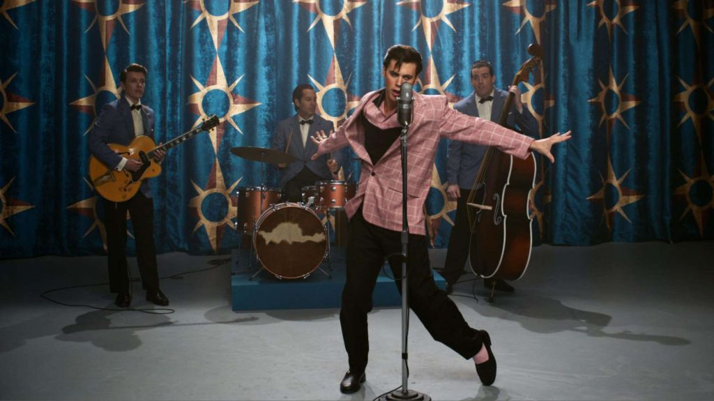 Elvis Stage_01